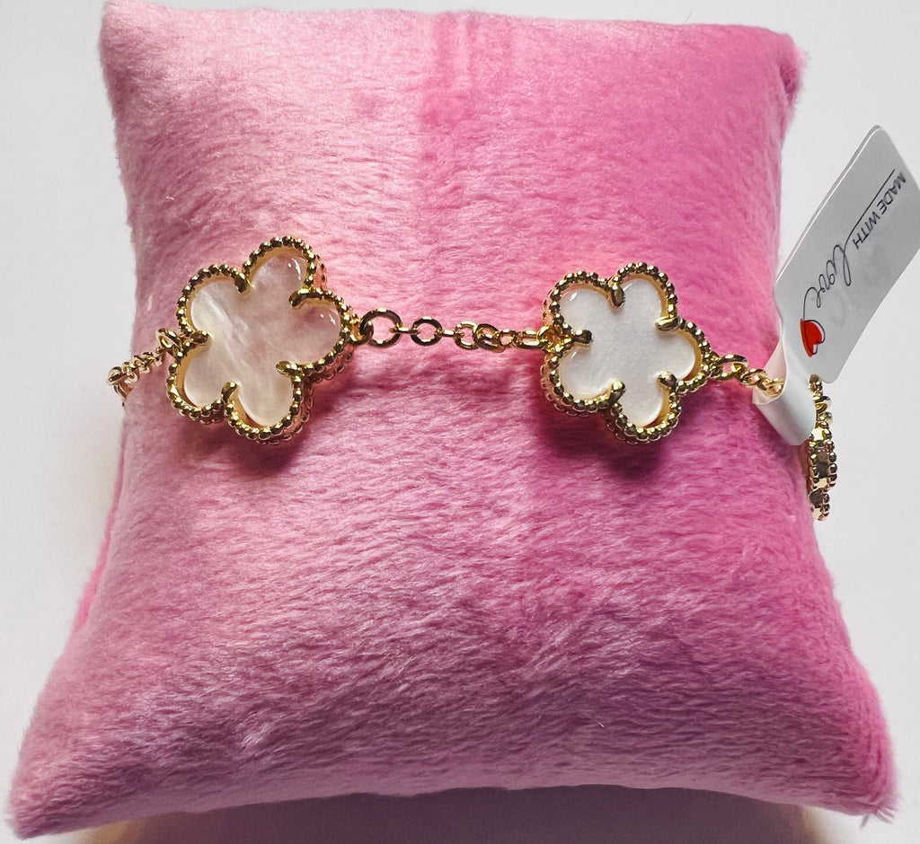 Clover link bracelet