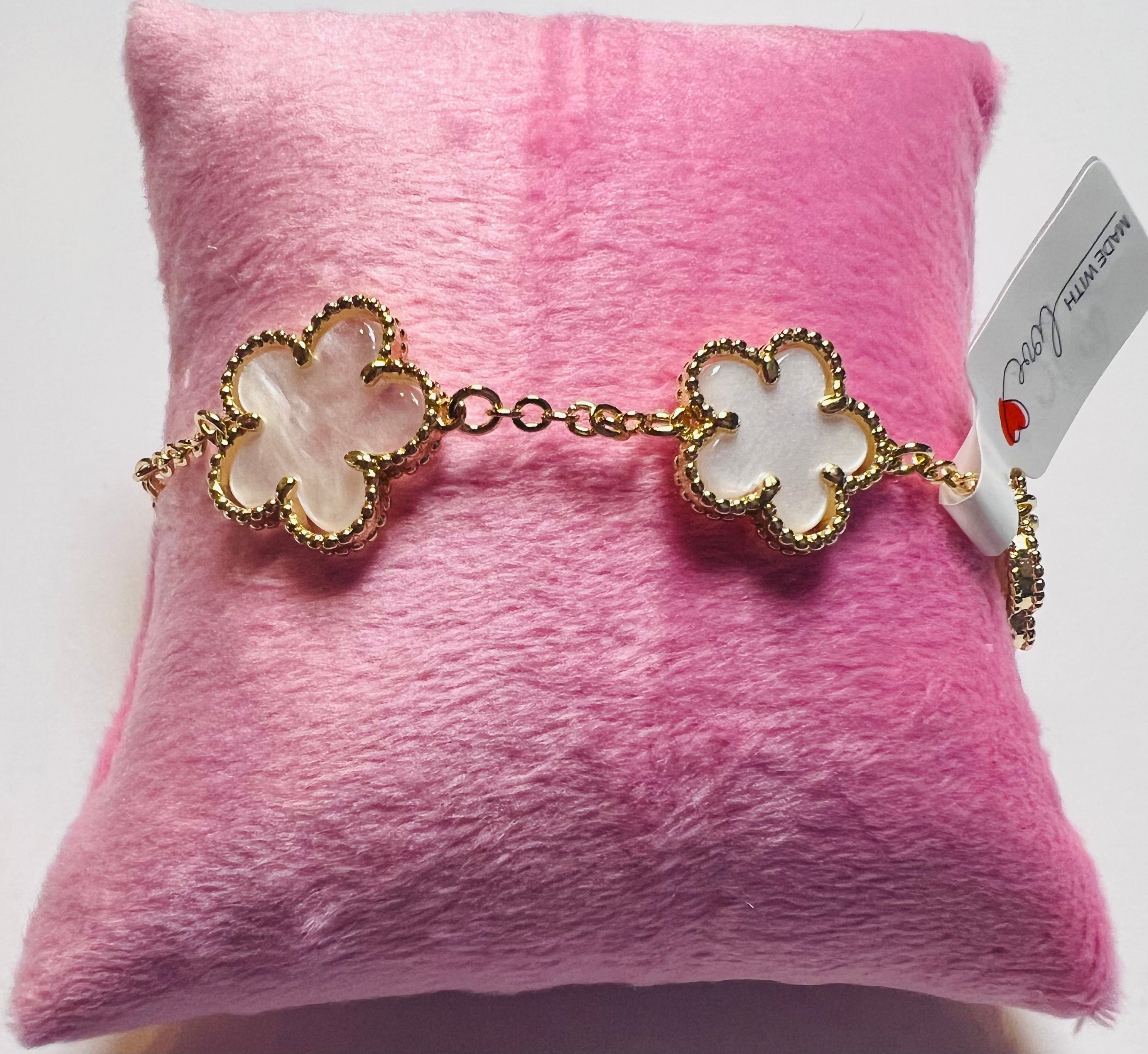 Clover link bracelet